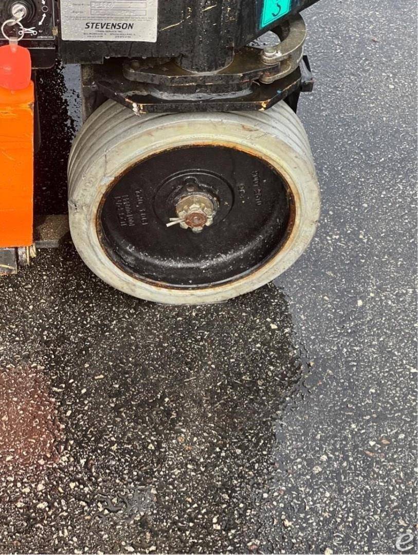 2021 JLG R1932i