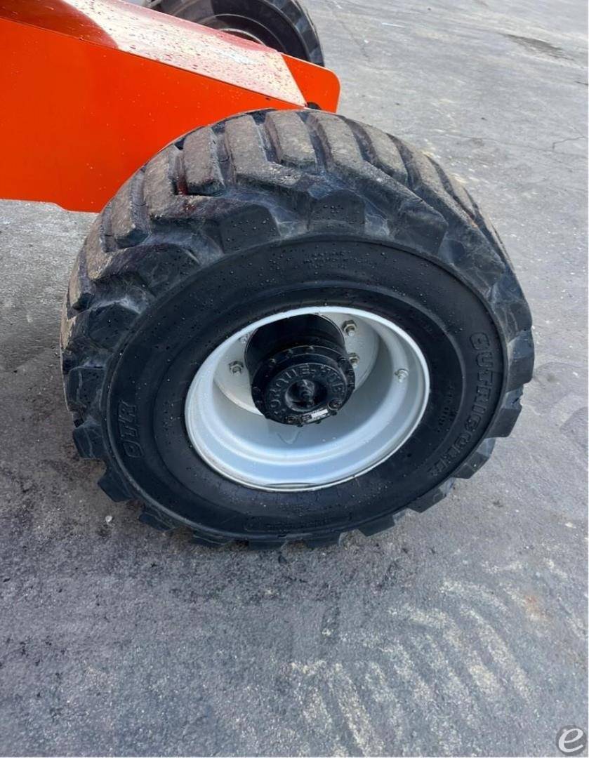 2014 JLG 450AJ