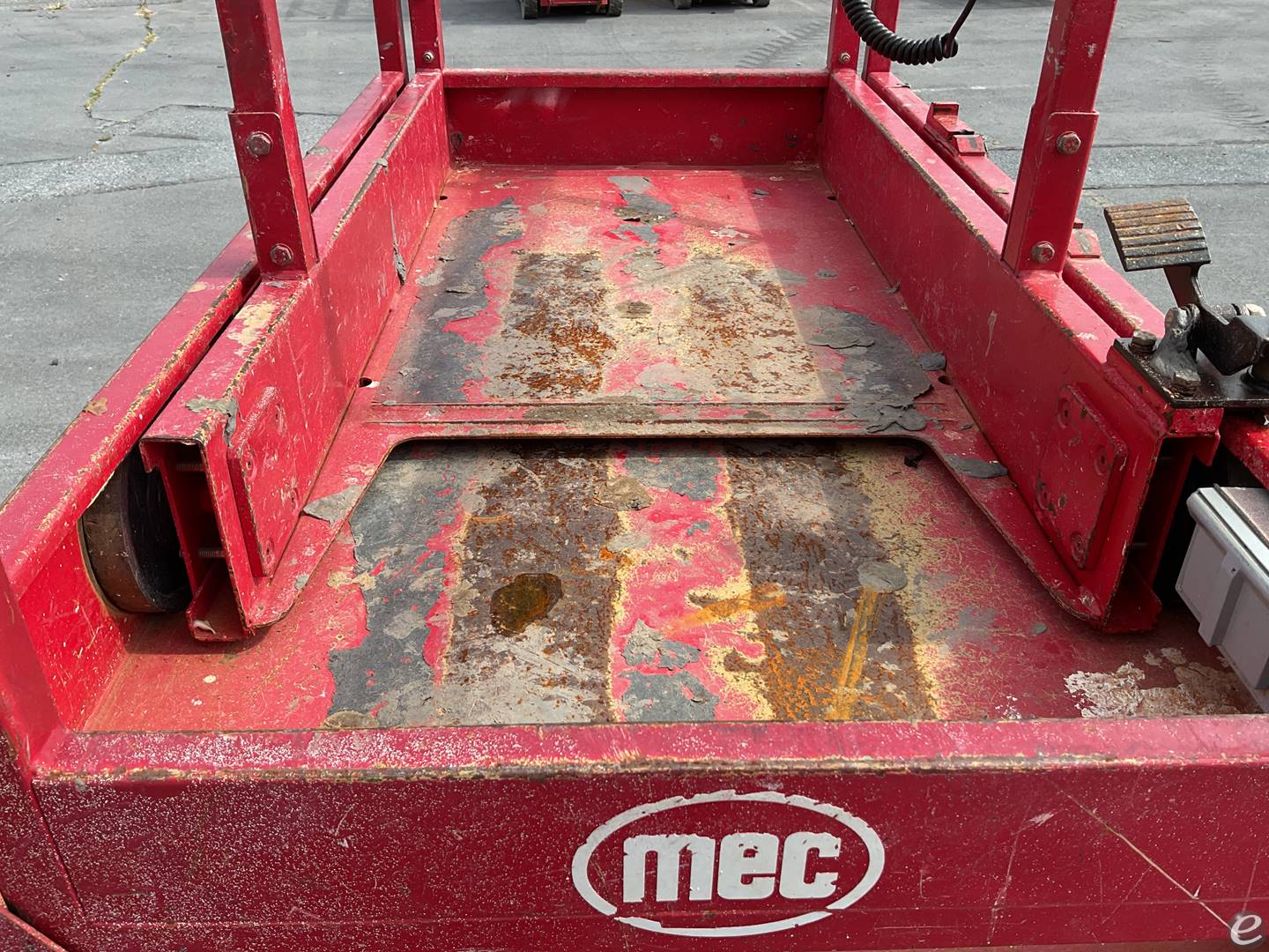 2017 JLG 1330SE