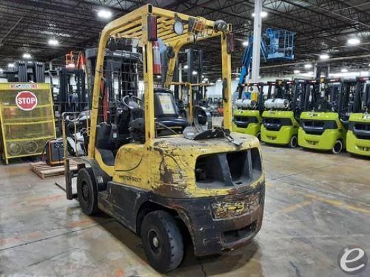 2017 Hyster H50XT LP Gas Forklift - 123Forklift