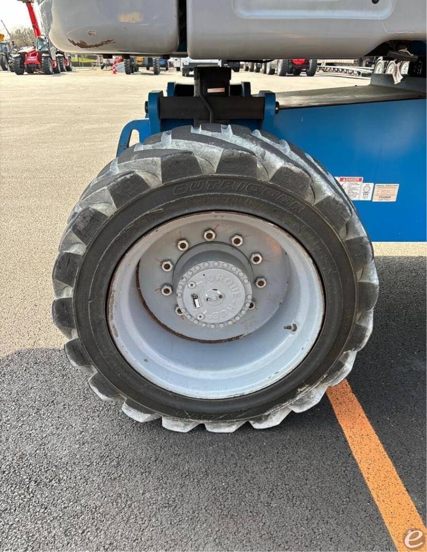2013 Genie Z80/60