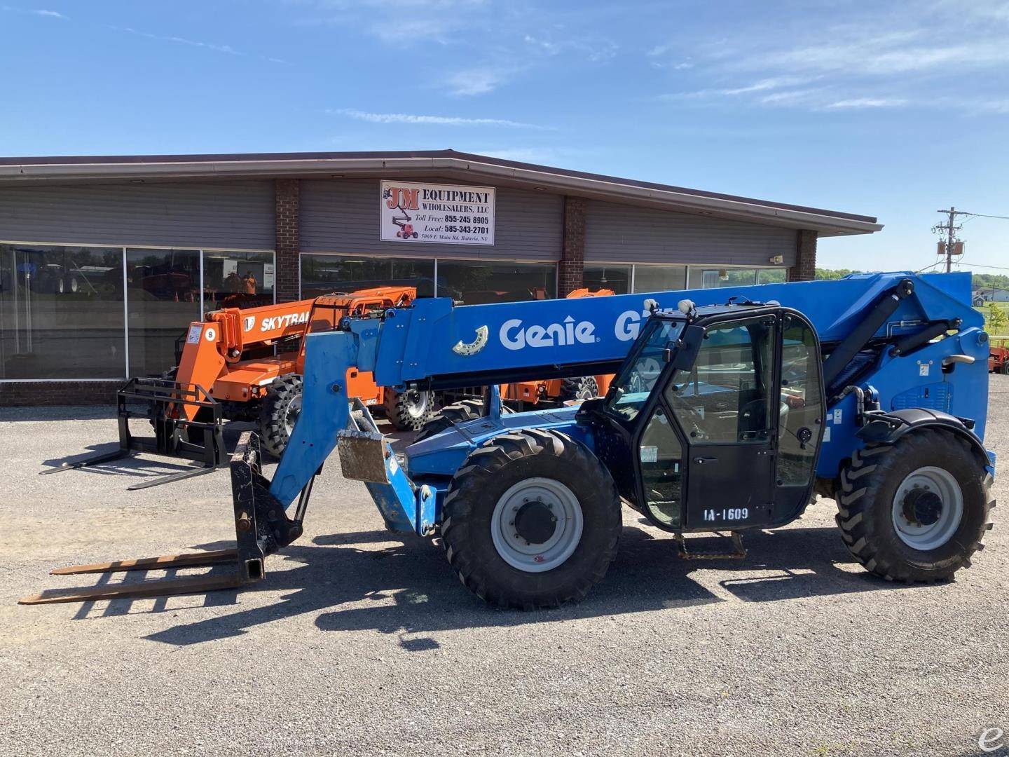 2014 Genie GTH1056
