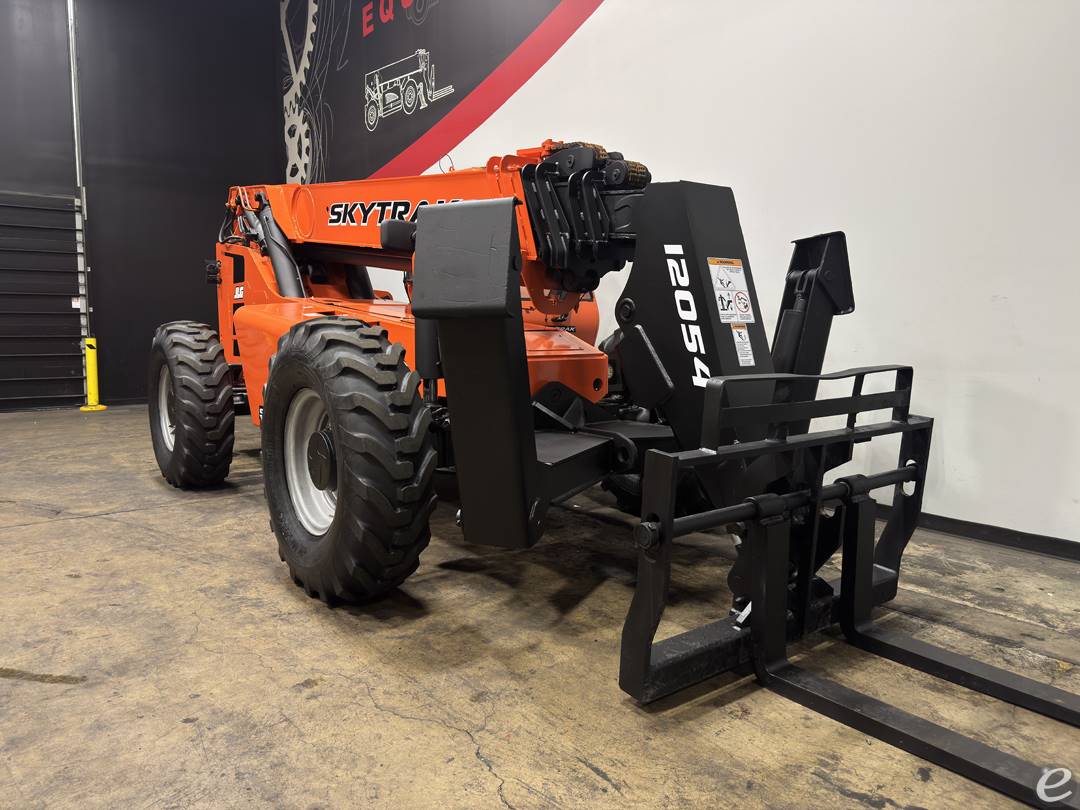 2020 Skytrak 12054