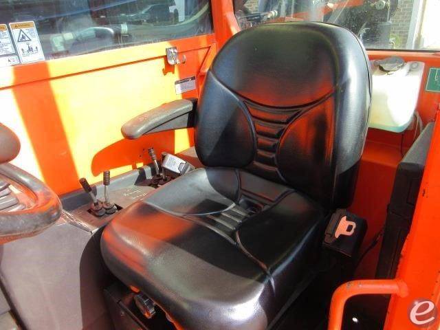 2012 JLG G12-55A