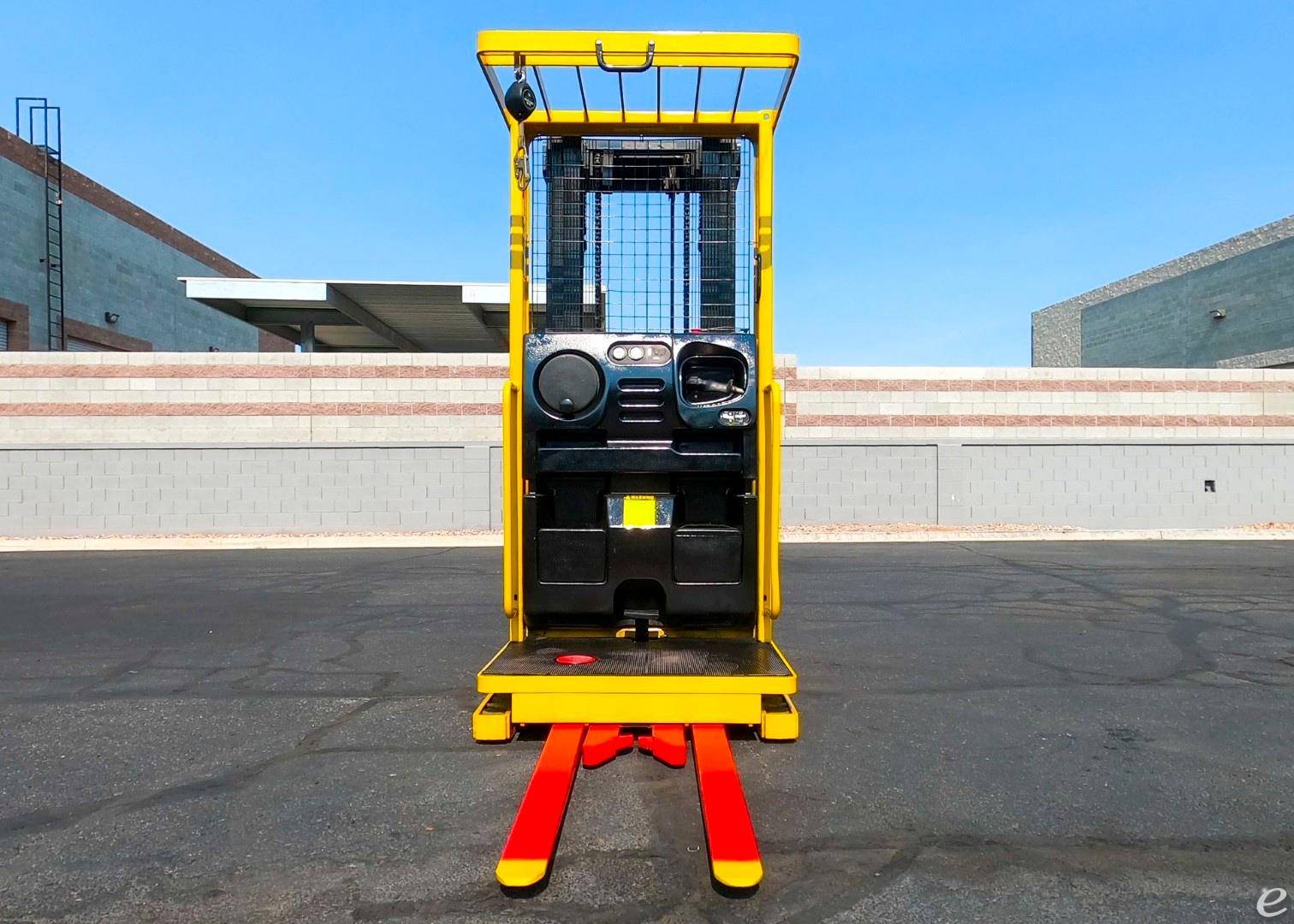 2011 Yale OS030ECN Electric Order Picker - 123Forklift