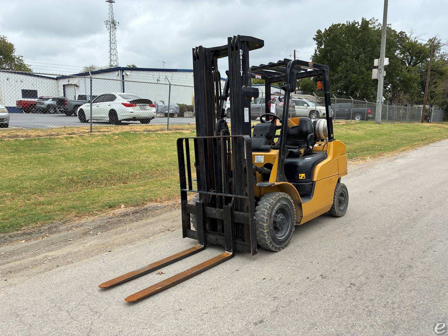 2005 Cat FG25N