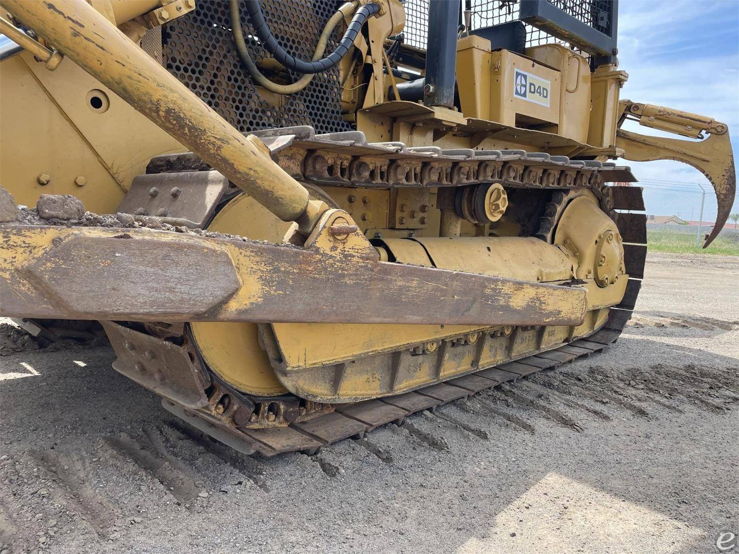 1977 Cat D4D