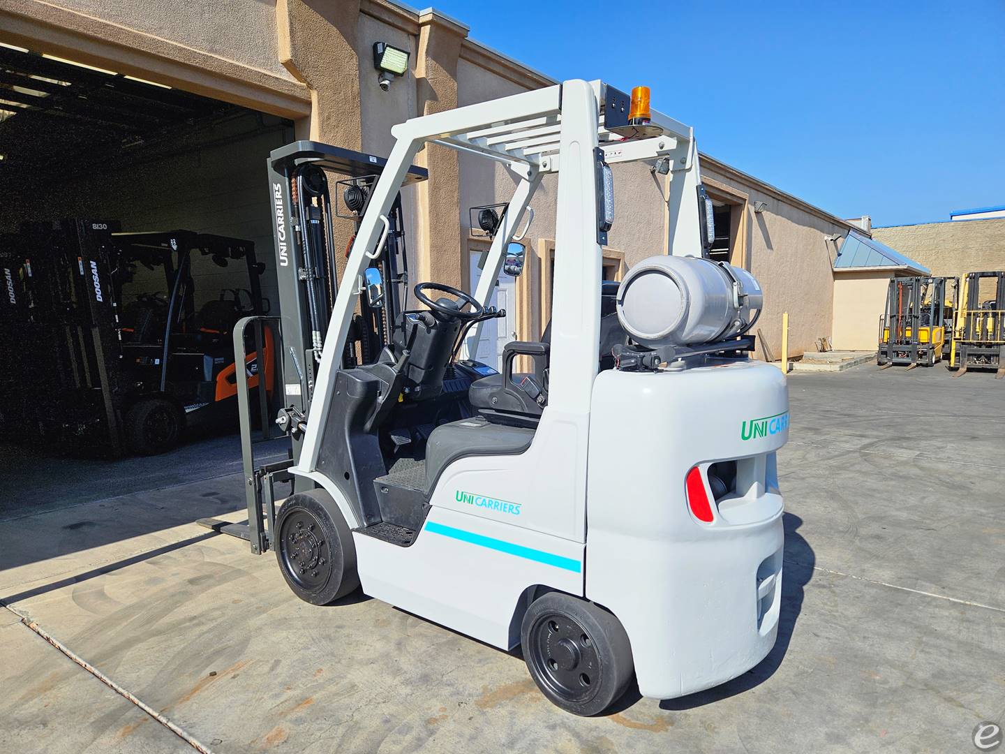 2015 Nissan CF50LP