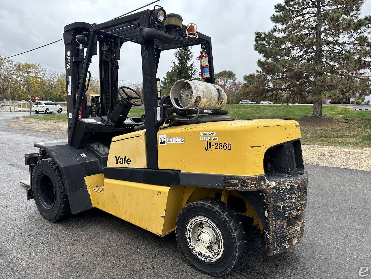 2004 Yale GLP110MJ LP Gas Forklift - 123Forklift