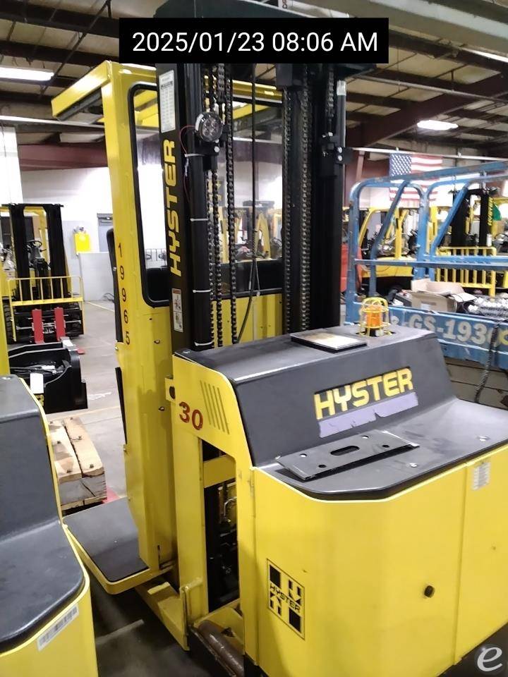 2023 Hyster R30XM3