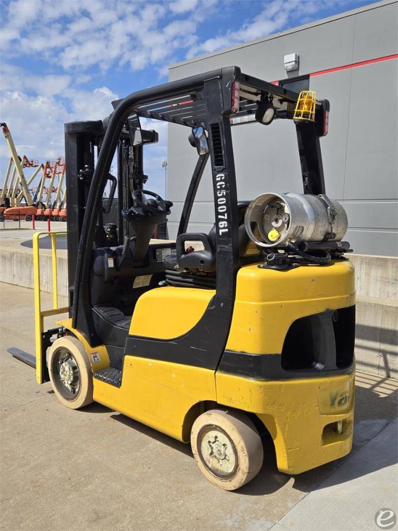 2013 Yale GLC050VX LP Gas Forklift - 123Forklift