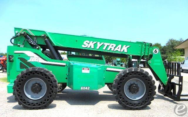 2014 Skytrak 6042