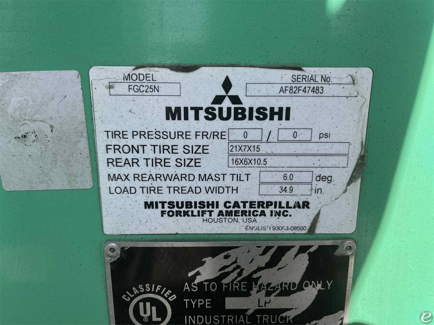 2020 Mitsubishi FGC25N