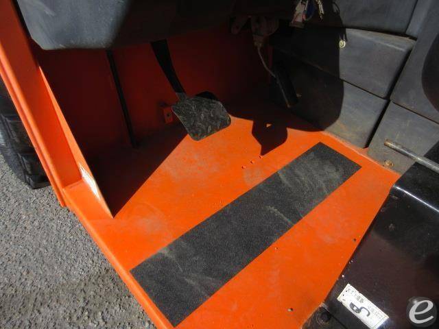 2015 JLG G10-55A