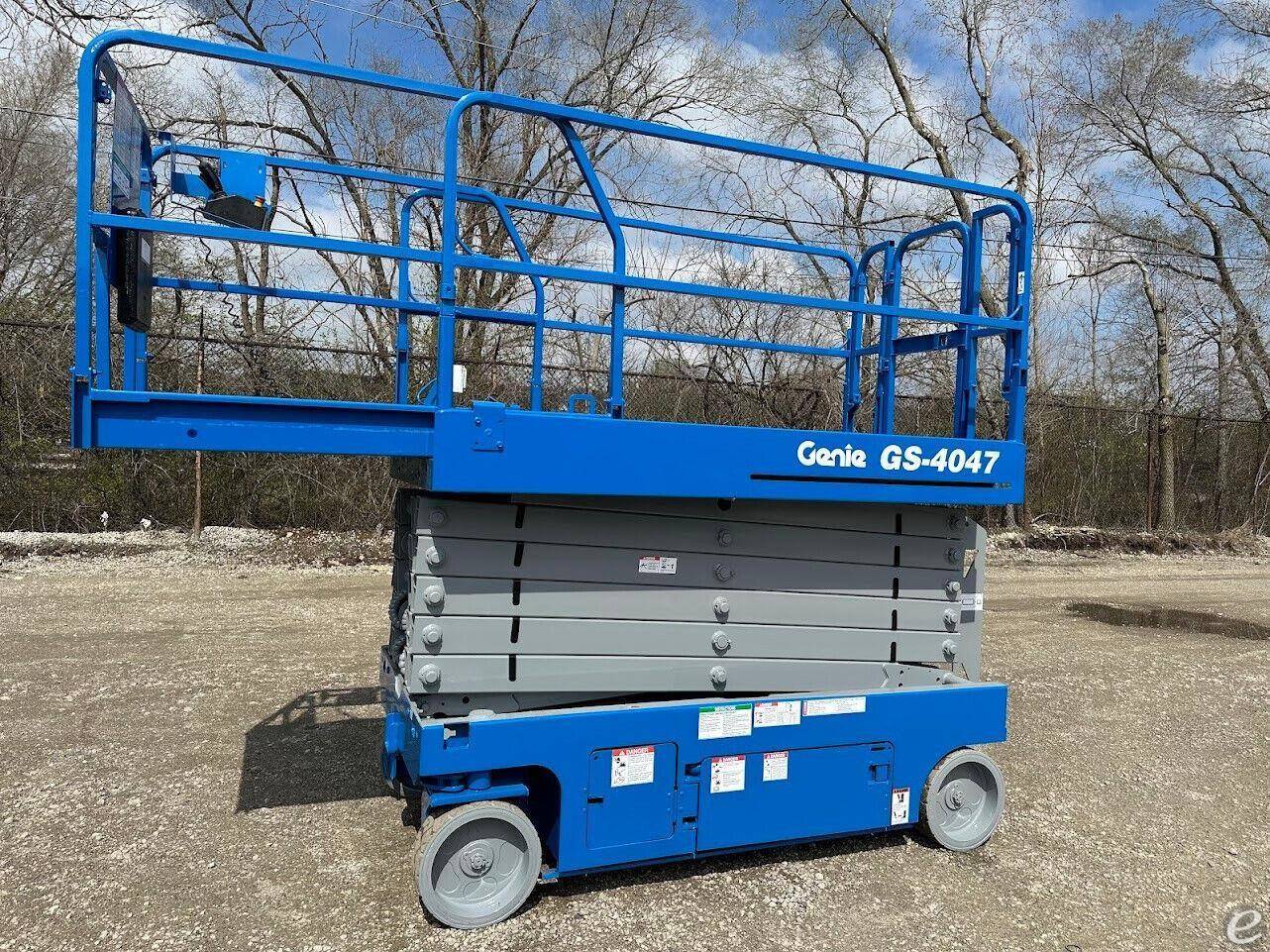2017 Genie GS4047