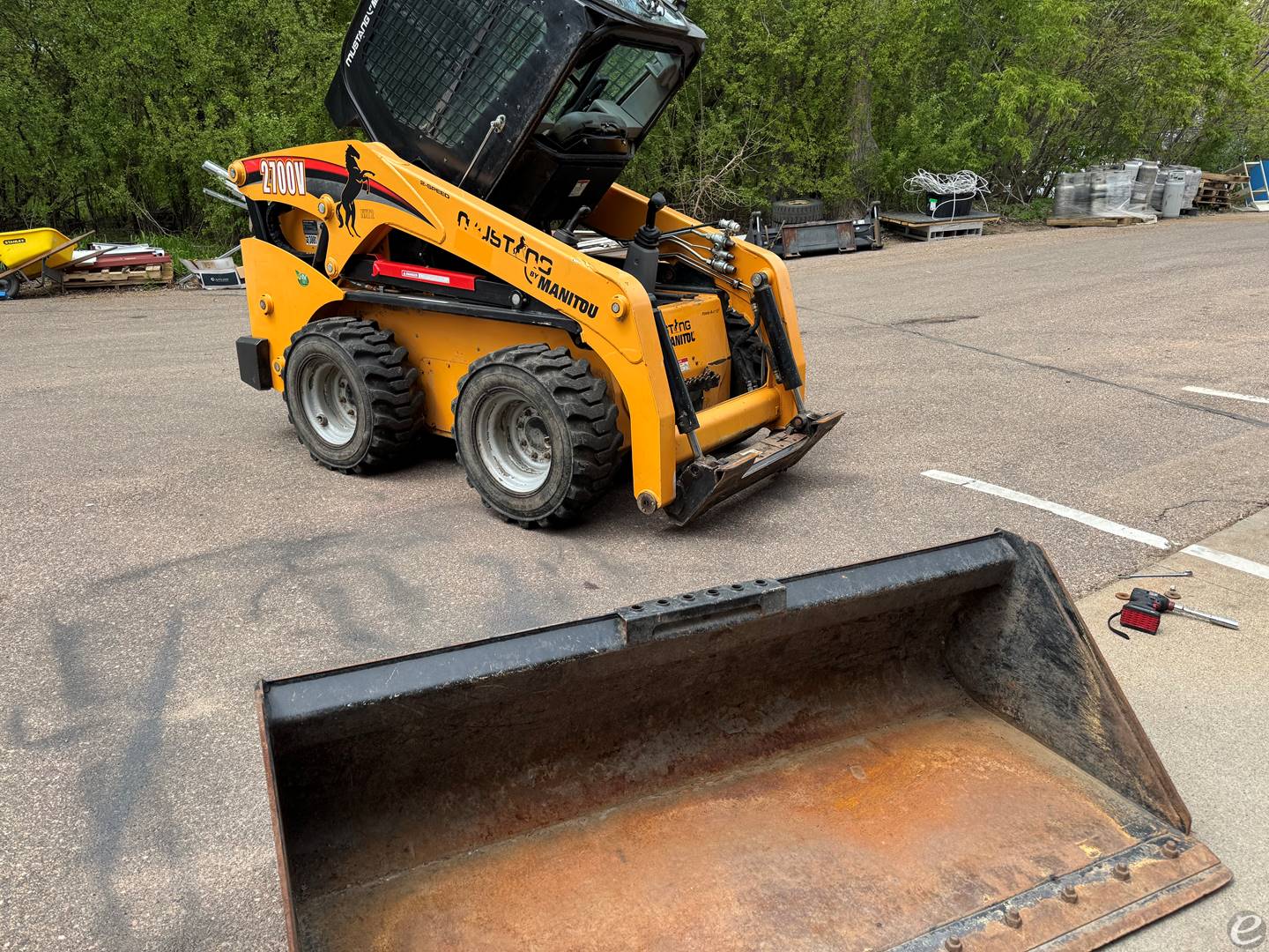 2020 Manitou Mustang 2700V