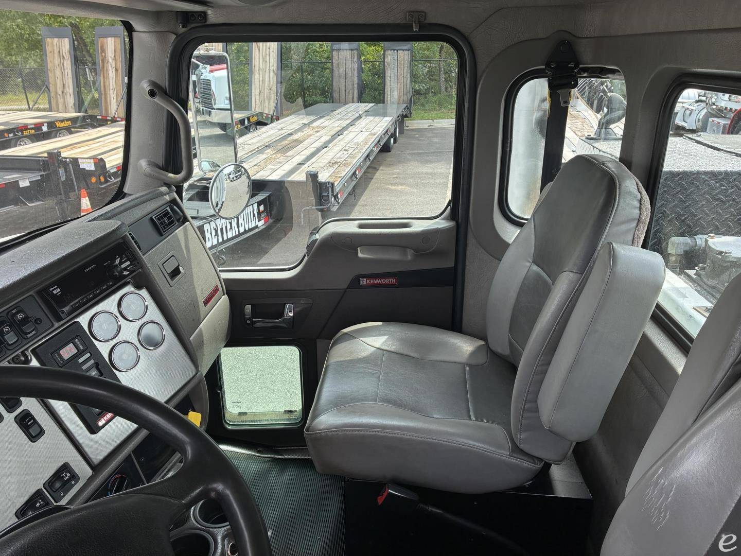 2017 Kenworth T370