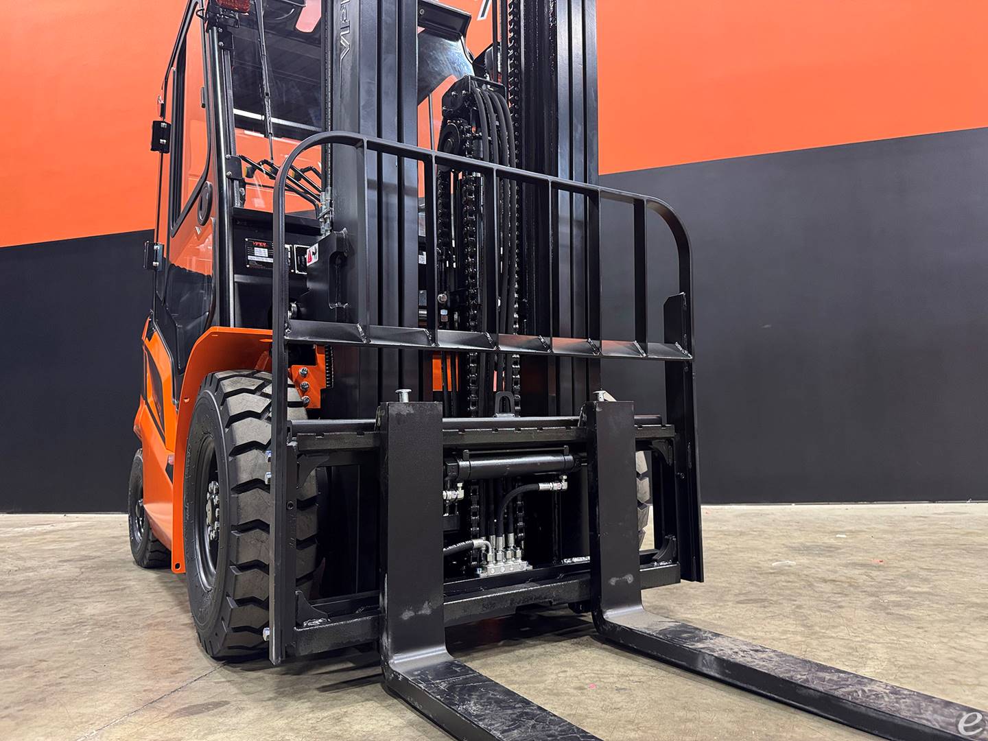 2026 Viper Lift Trucks FY25F