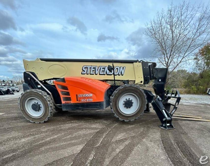 2022 JLG 1255