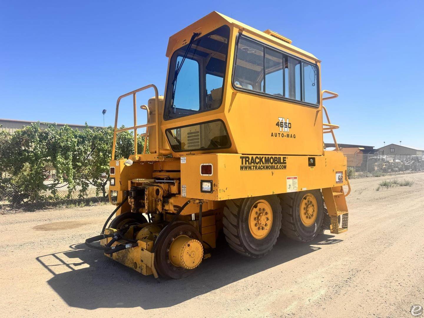 1999 Track Mobile 4650TM