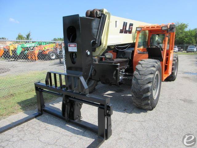 2017 JLG G15-44A