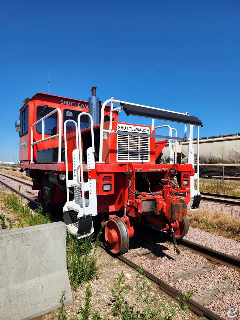 2012 Shuttlewagon SWX630