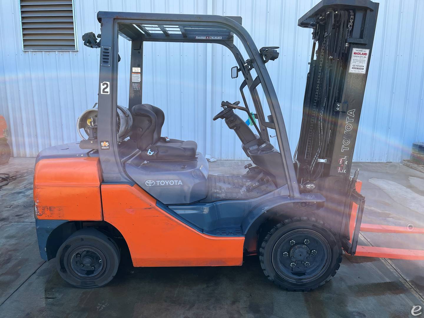 2017 Toyota 8FGU30 LP Gas Forklift