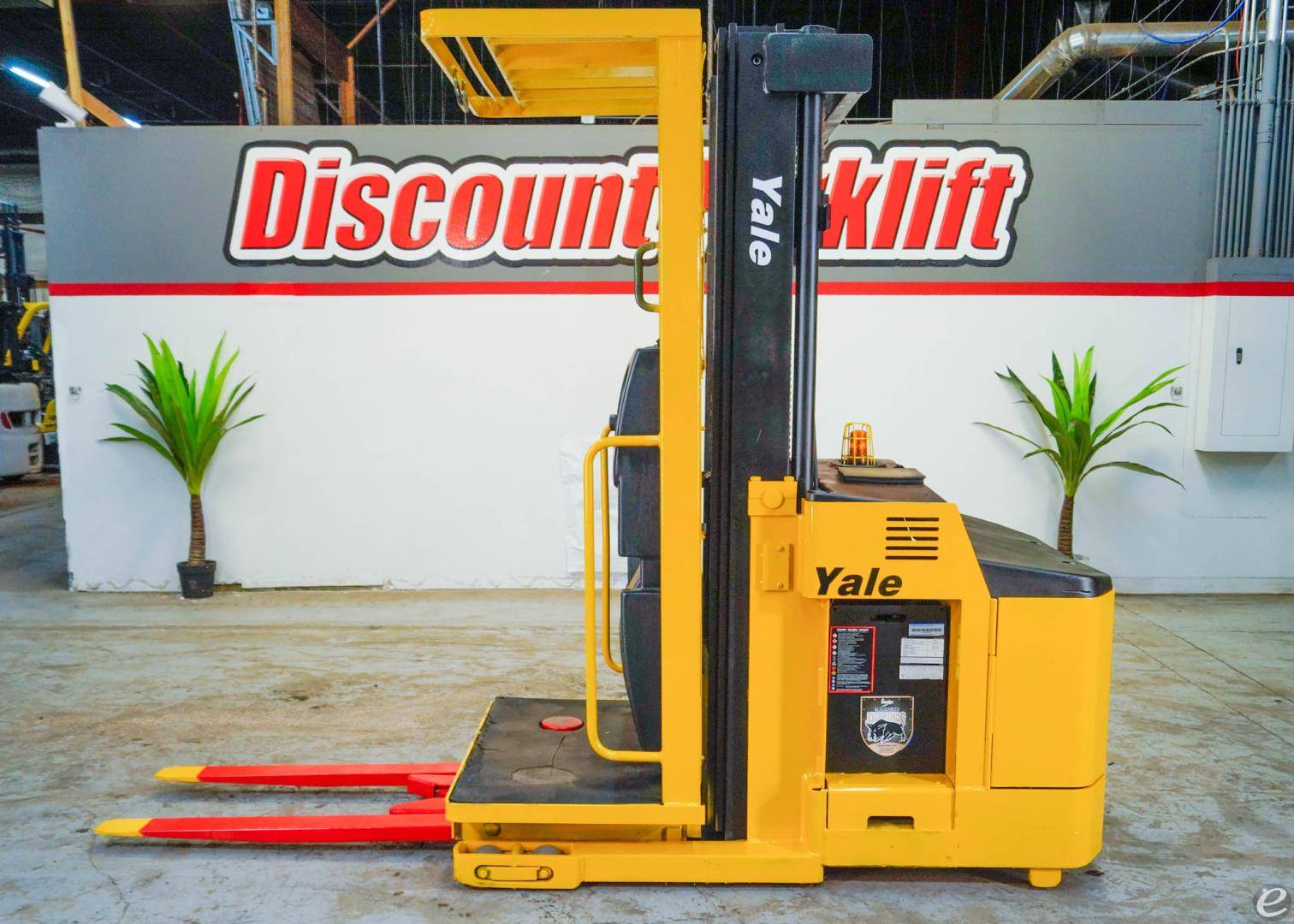 2012 Yale OS030ECN Electric Order Picker - 123Forklift