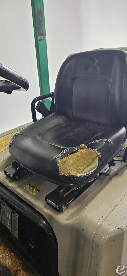 1998 Mitsubishi FGC25B-LP