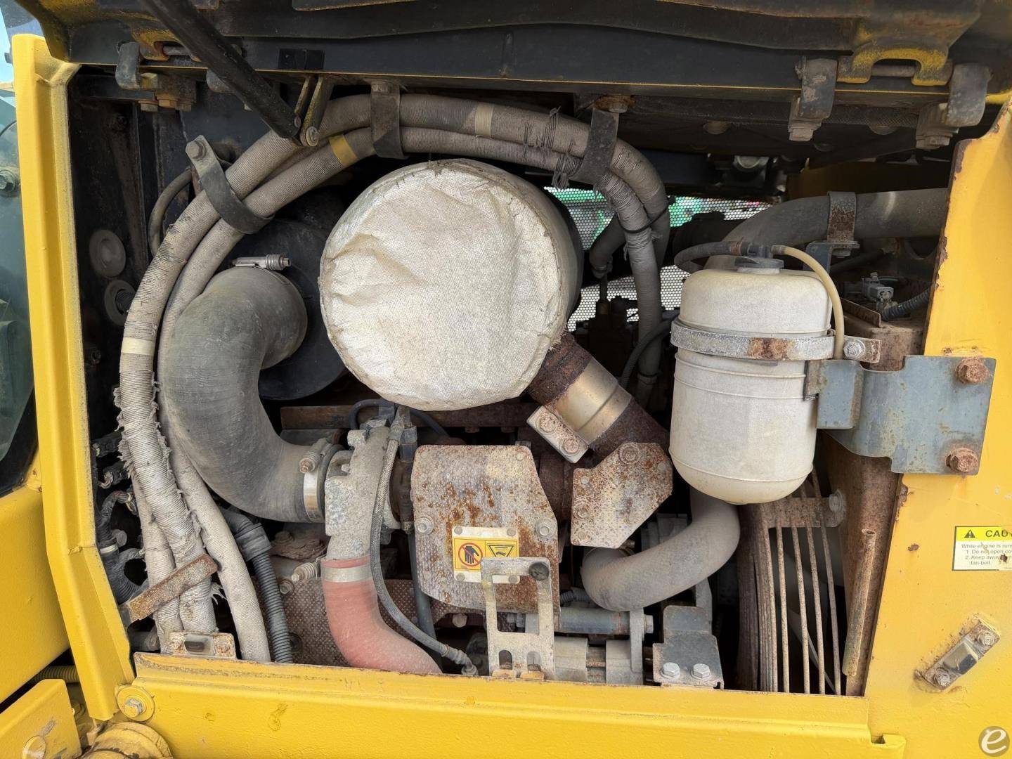 2004 Komatsu D39PX-21