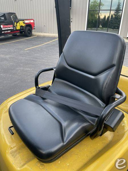 2016 Yale GLC030VXNRAE082