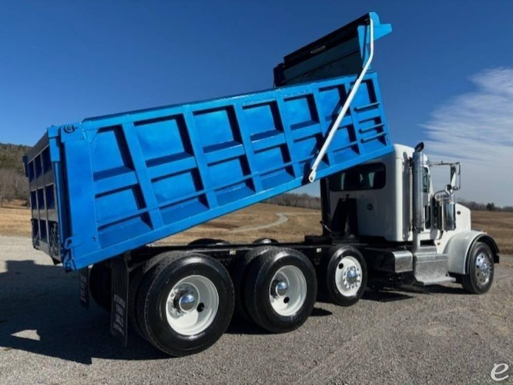 2017 Peterbilt 367