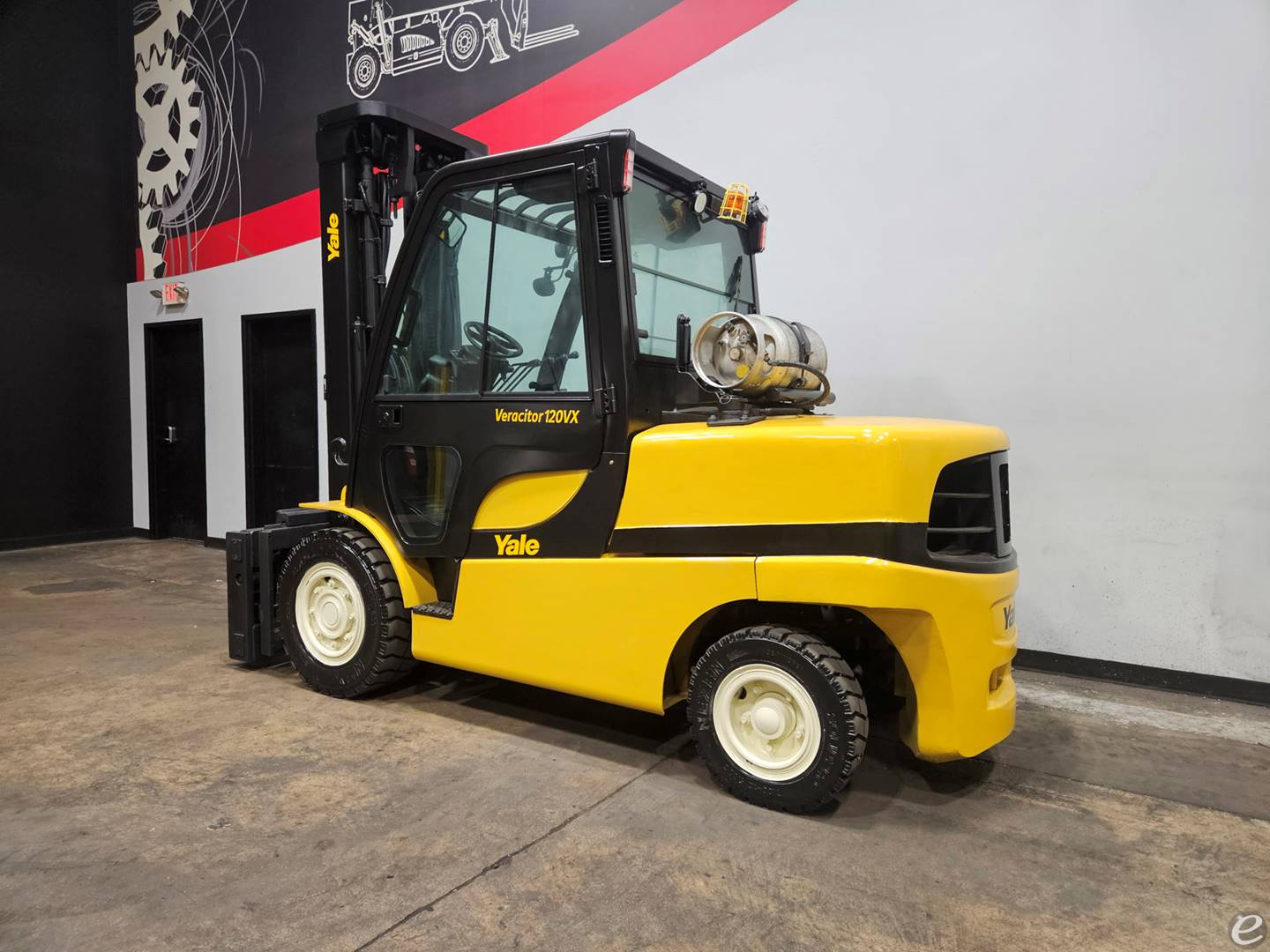 2021 Yale GLP120VX