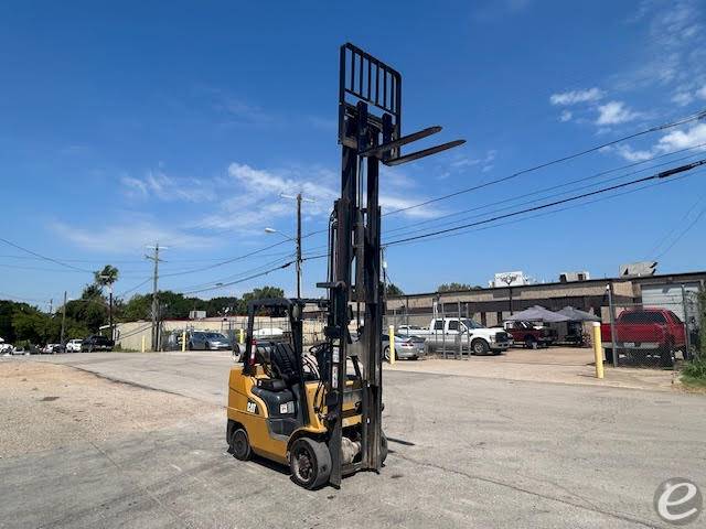 2017 Cat 2C6000