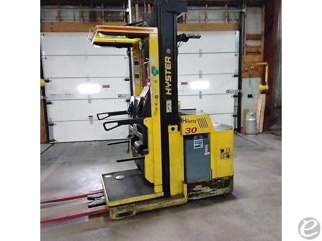 2017 Hyster R30XM3 Electric Order Picker - 123Forklift