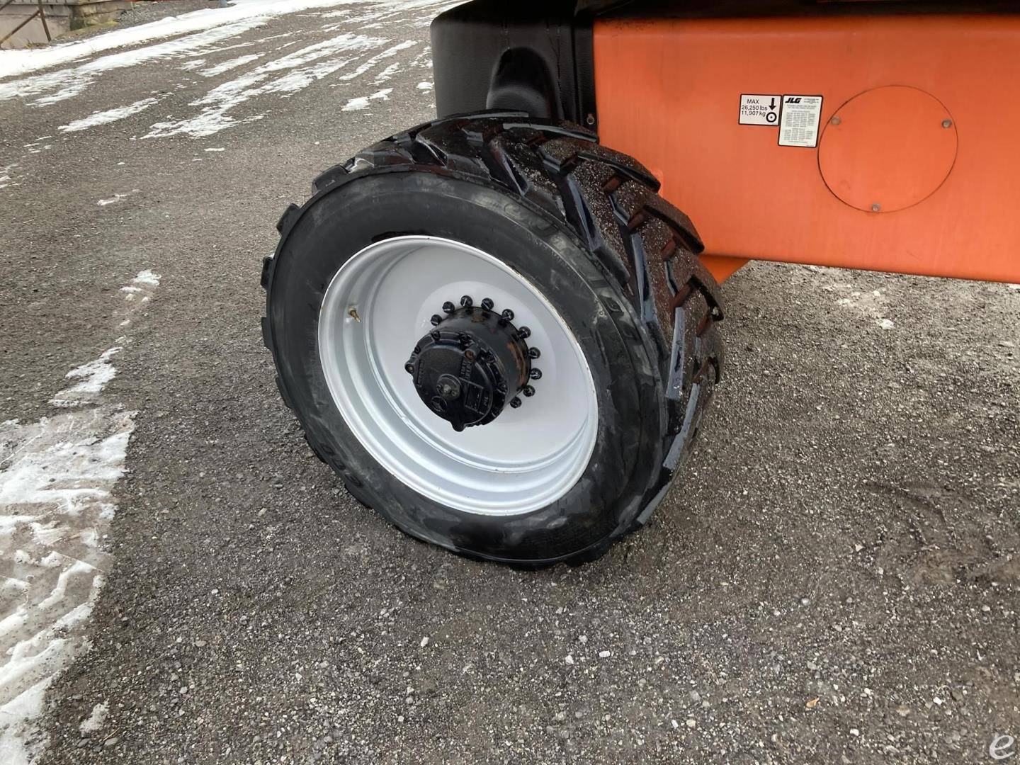 2012 JLG 1350SJP