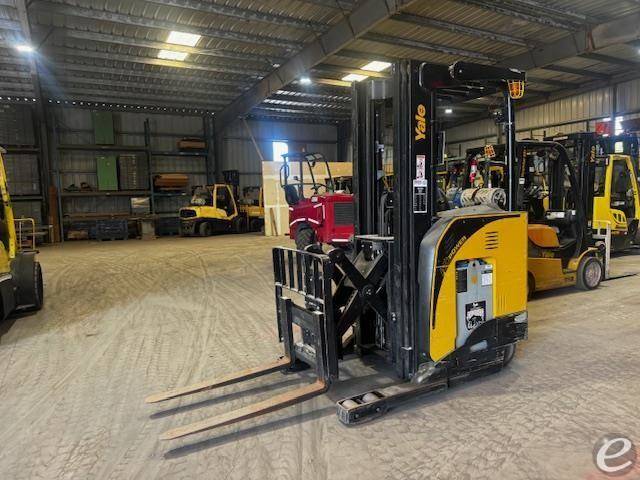 2022 Yale NR045EB