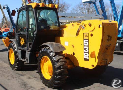 2004 JCB 532