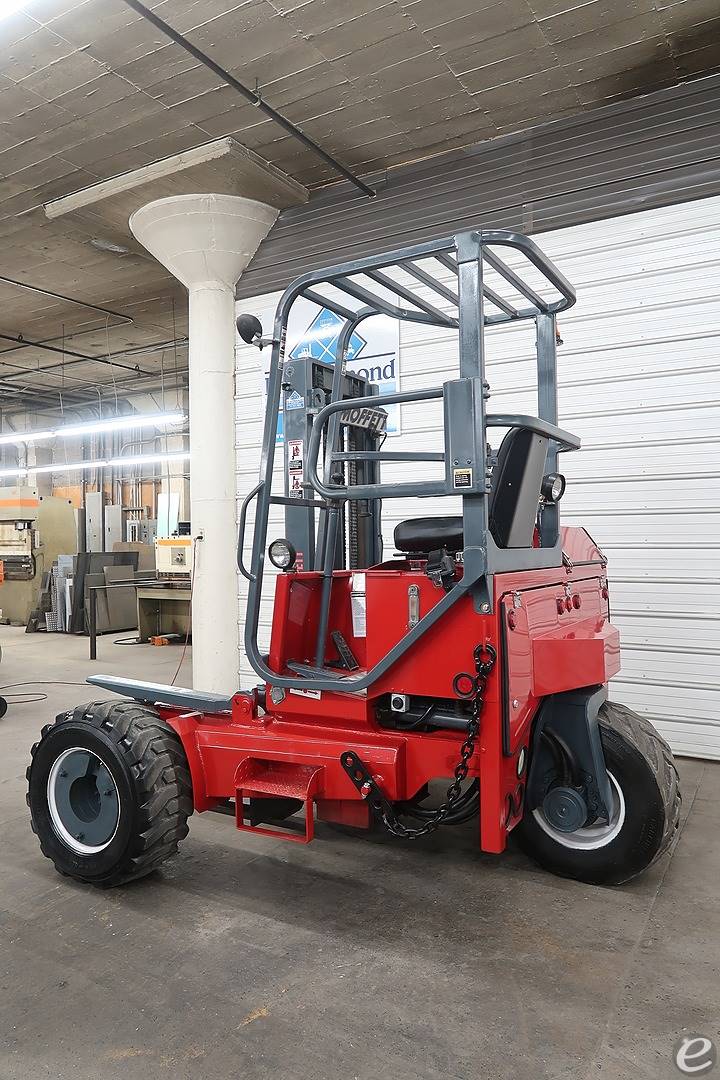 2005 Moffett M5500 N 4W Diesel Forklift - 123Forklift