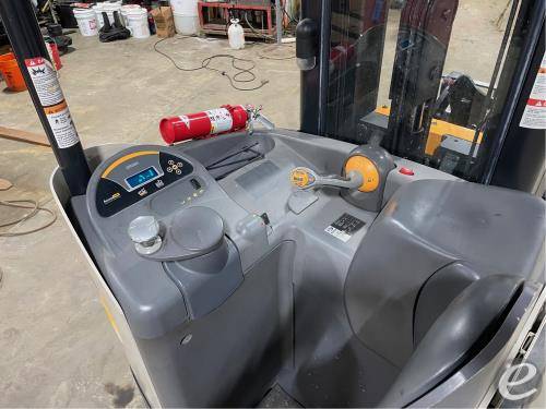 2018 Crown RR5725-45