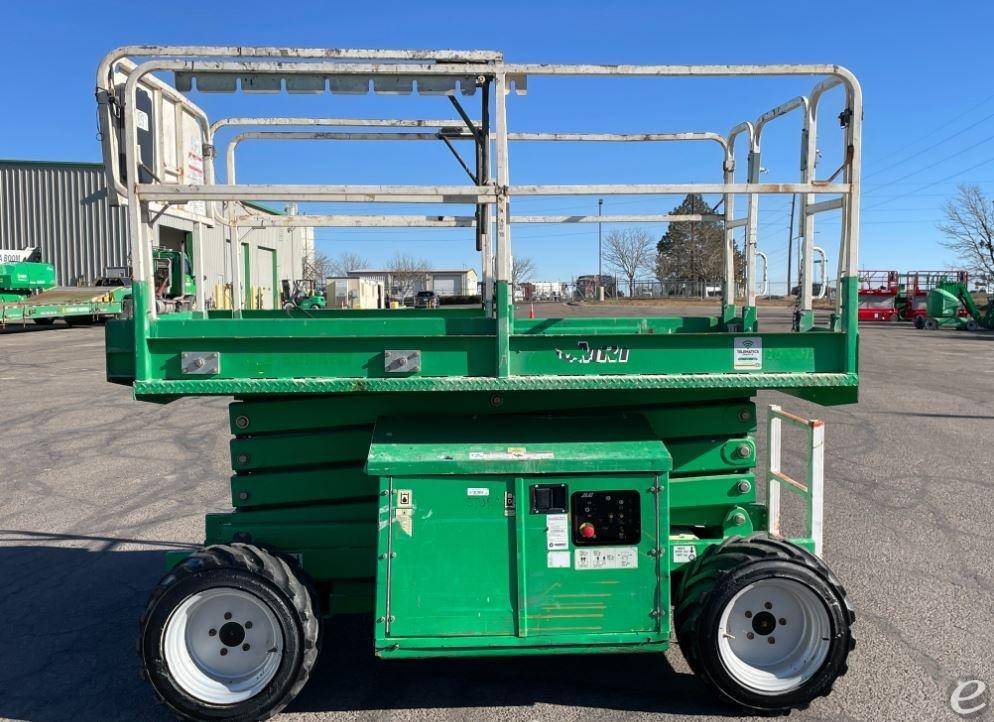 2014 JLG 260MRT Diesel Scissor Lift - 123Forklift