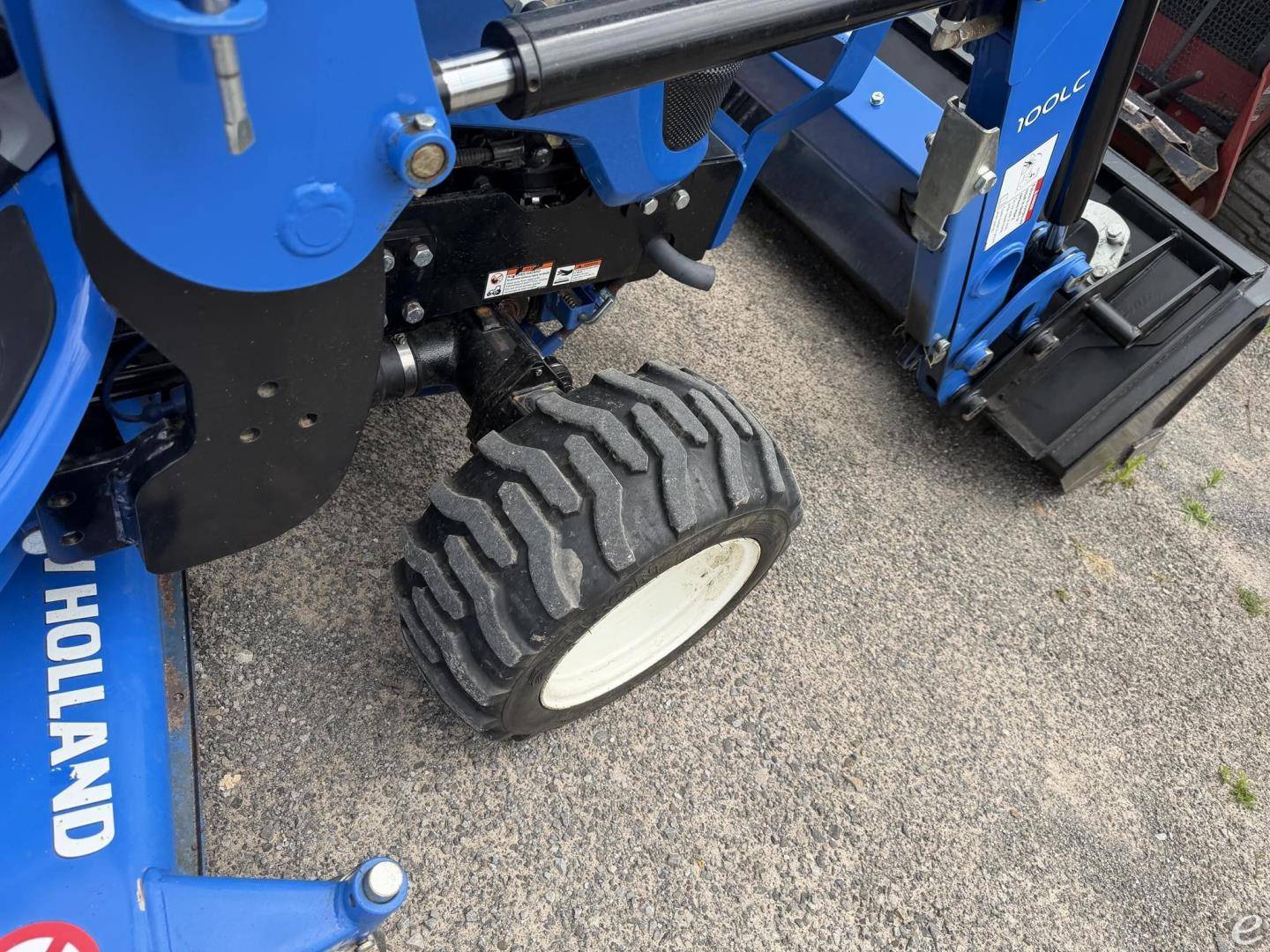 2020 New Holland WORKMASTER 25S
