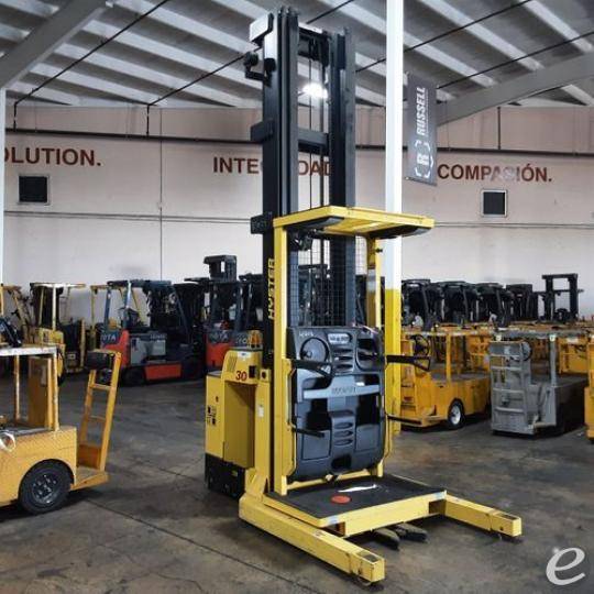 2018 Hyster R30XMA3 Electric Order Picker - 123Forklift