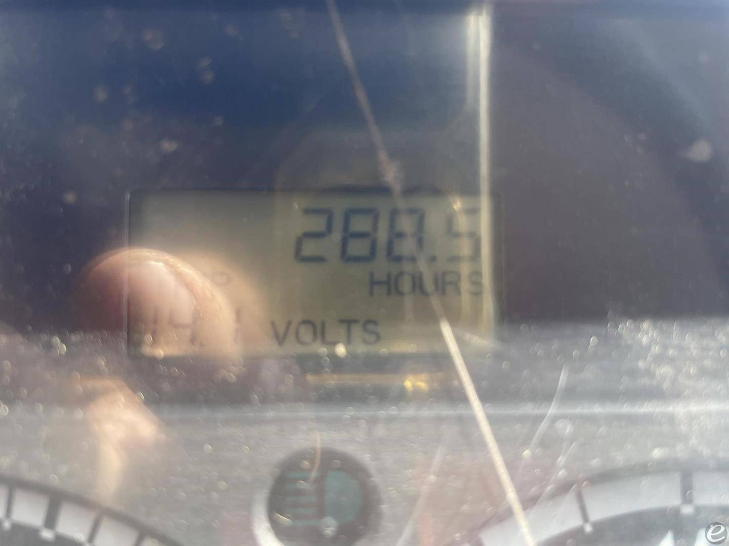 2001 Freightliner FL70