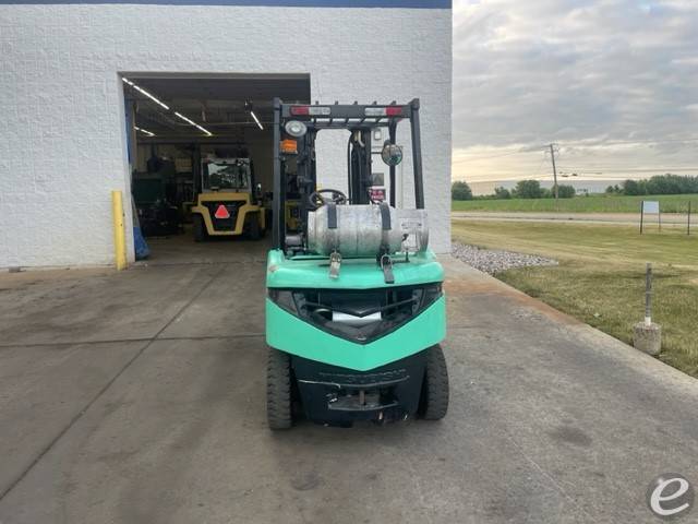 2006 Mitsubishi FG25N