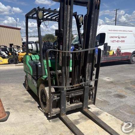 2014 Mitsubishi FG25N