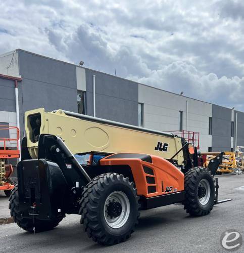 2019 JLG 1255