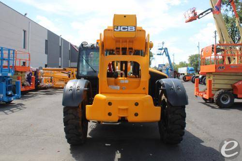 2023 JCB 509-42