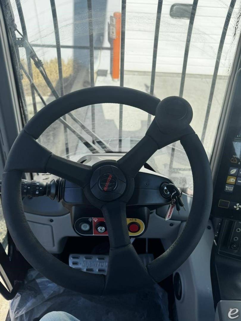 2024 Manitou MRT2660E