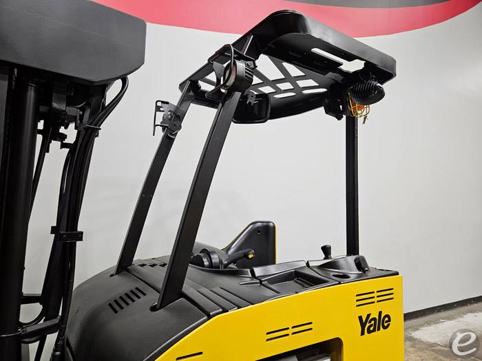2017 Yale ESC040